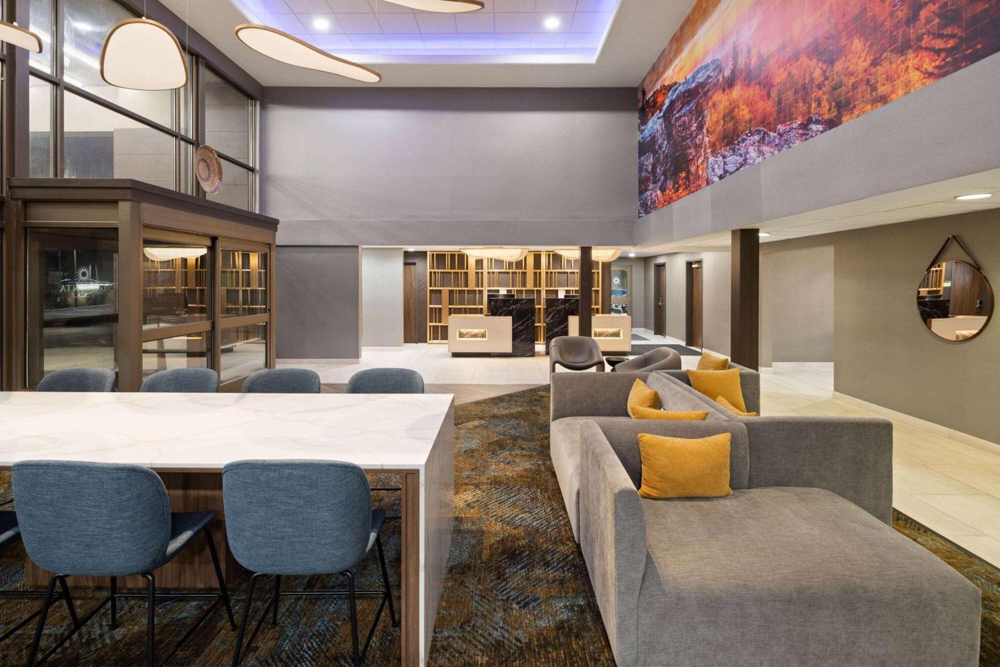 La Quinta Inn & Suites By Wyndham Yakima Downtown Экстерьер фото